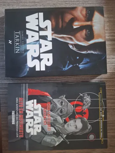 2 livros, Star Wars alvo em movimento e Star Wars Tarkin
