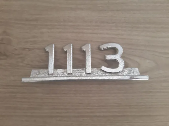 Emblema Mercedes Benz 1113