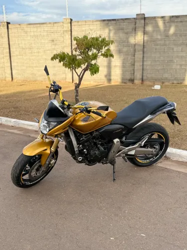 HONDA CB600 HORNET
