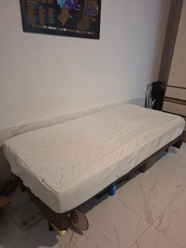 Cama - Colchão Excelente D33 + Box 