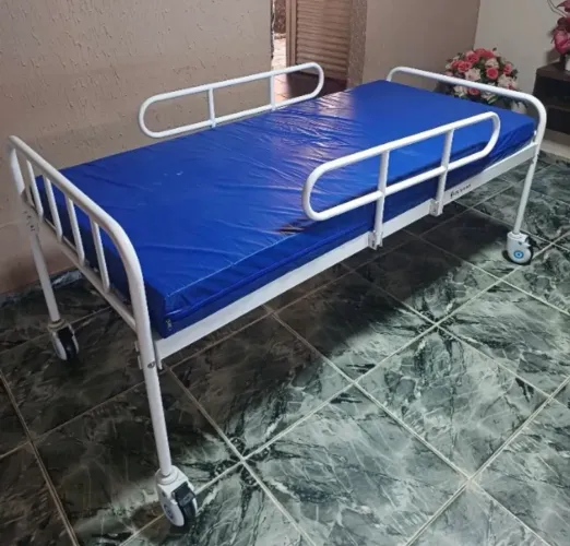 Cama hospitalar
