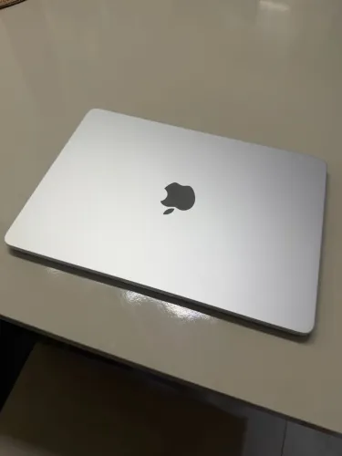 MacBook Air M5 16GB 1TB Silver