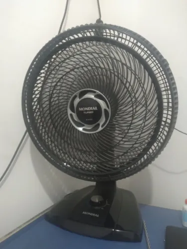 Vendo ventilador mundial turbo com 3 meses de uso