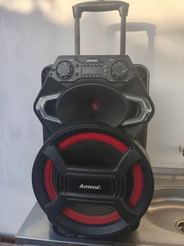 Caixa Amvox 850w