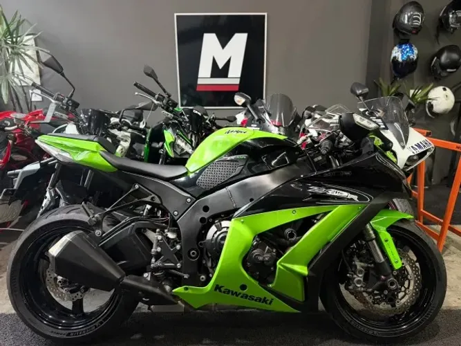 KAWASAKI NINJA ZX-10R ABS 2012 25.000km - Revisada - Sem detalhes - Com acessórios