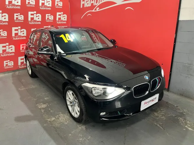 BMW 118I Sport 1.5 TB 12V Aut. 5P 2014