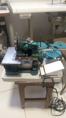 Vendo overlok 