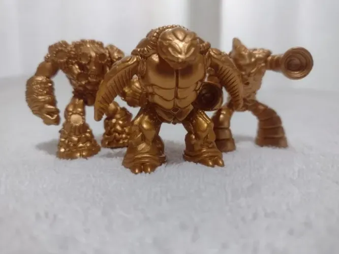 lote gormiti dourado original raro colecionável mini figuras vintage