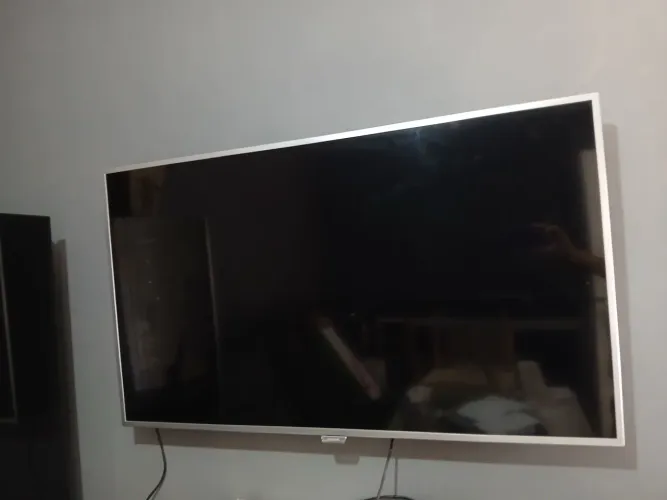 TV PHILIPS 50 POLEGADAS SMART COM RESOLUÇÃO 4K, ULTRA HD (3840x2160 pixels) tecnologia LD