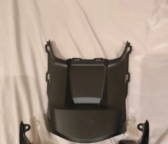 Rabeta central inferior Honda Hornet 600 2008 a 2011
