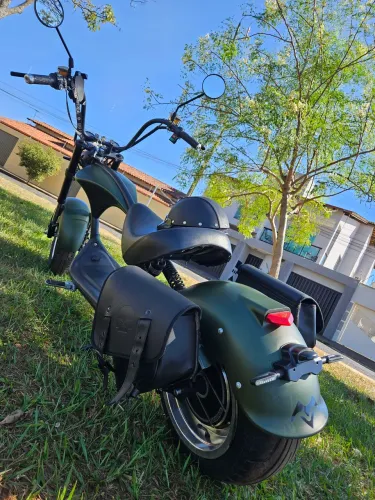 Moto elétrica Chopper MUUV 2000w
