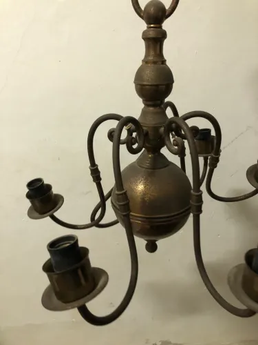 Lustre tipo Holandês