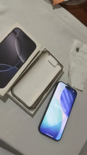 iPhone 16pro 256gb