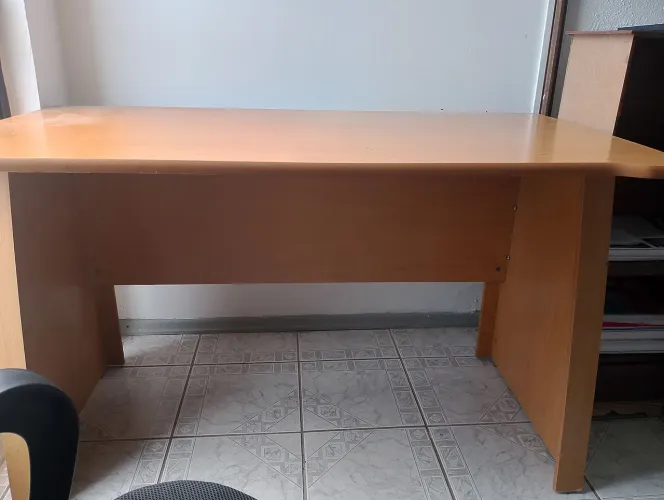 Mesa Escritorio Escrivaninha scrivaninha 1,30 x 0,60