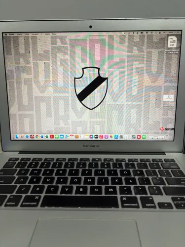 MacBook Air 13? 2015 - Intel Core i5, SSD 128 GB + Carregador