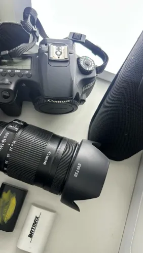 Canon EOS 60D + Lente 18-135mm + Flash | Kit Completo