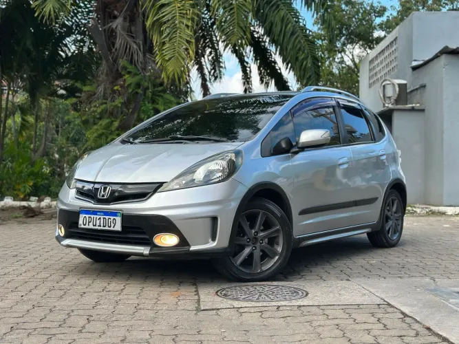 Honda Fit Twist 1.5 Flex 16V 5P Mec. 2014