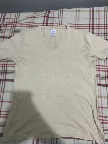 Camiseta Zara Tamanho G