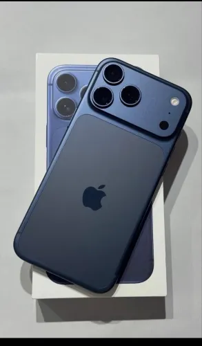 iPhone 17 pro max