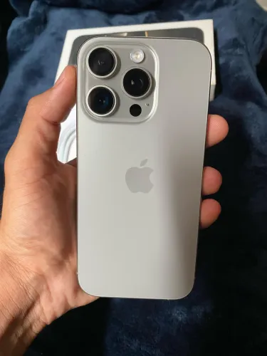 iPhone 16 Pro