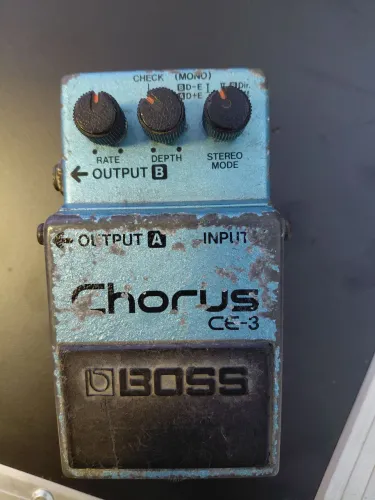 Pedal Chorus Boss CE-3 Japão