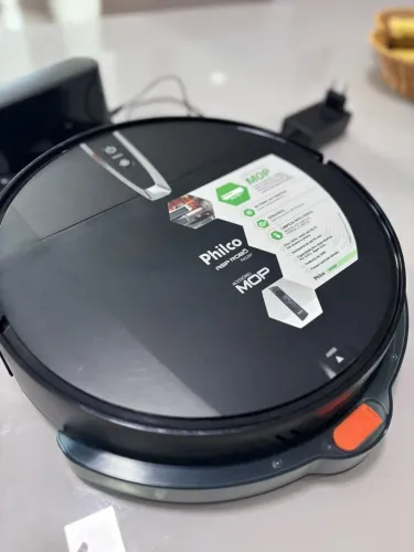 Aspirador Robô MOP da Philco aspira e limpa
