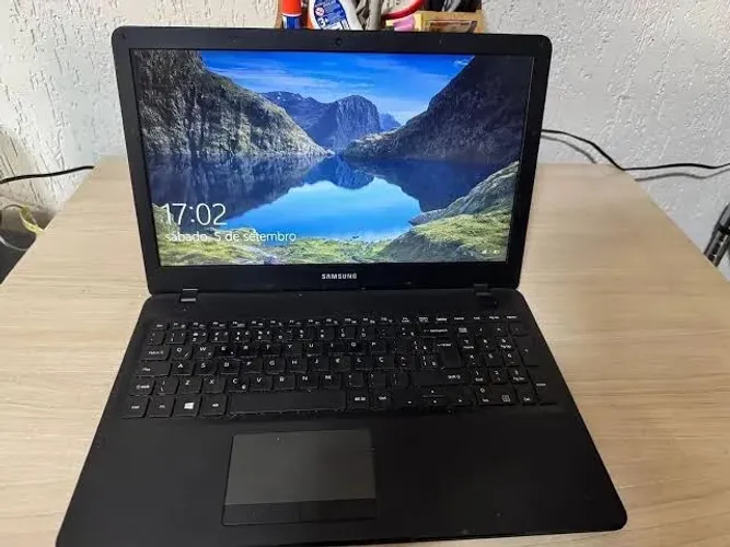 Notebook Samsung funcionando perfeitamente