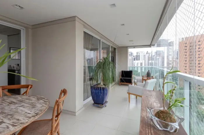 Apartamento com 3 dormitórios à venda, 198 m² por R$ 3.799.000 - Brooklin Paulista - São P