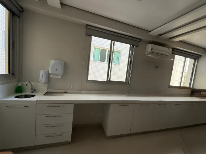 Armário em MDF branco ártico  523x 80x 50