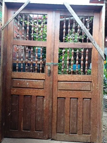 Porta de duas folhas 