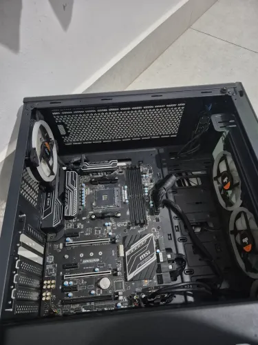 GABINETE + PLACA MAE + PROCESSADOR (Leia a descrição)