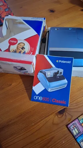 Vendo Polaroid one 600 classic, usada