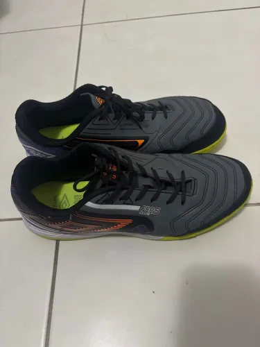Chuteira futsal umbro pro 5
