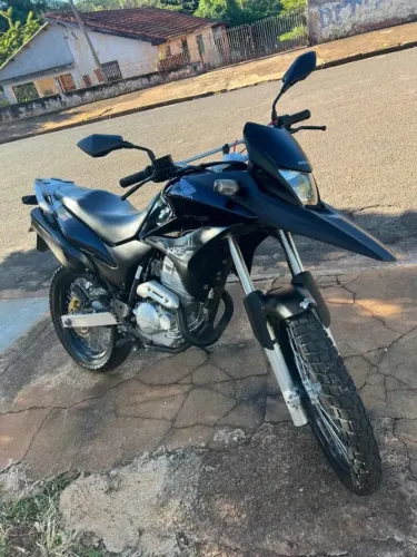HONDA XRE COMPLETA