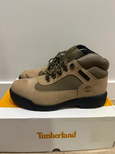 Bota Timberland Field Boot 43br original na caixa
