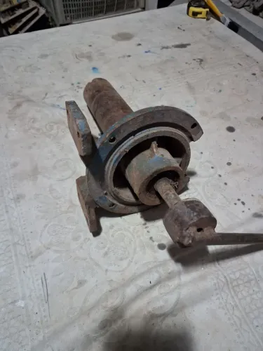 Maquina antiga .