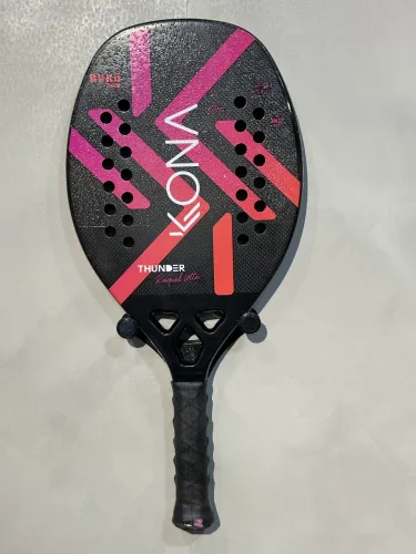 Vendo Raquete Kona Thunder