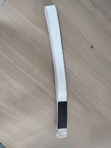 Faixa branca infantil de jiu jitsu M4