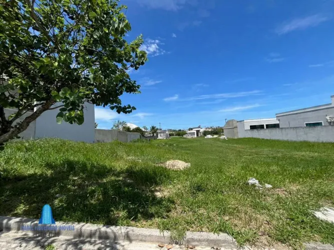 Terreno à Venda em Condomínio Collynas Park | Araruama