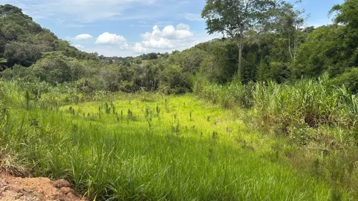 Lote 500m² em Ibiúna Condomínio com Clube e Lazer
