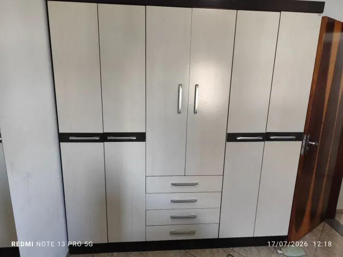 Guarda roupa