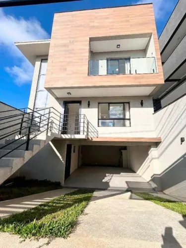 Sobrado com 3 dormitórios à venda, 153 m² por R$ 1.100.000,00 - Portão - Curitiba/PR
