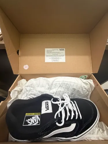 TÊNIS VANS Fairview Deluxe