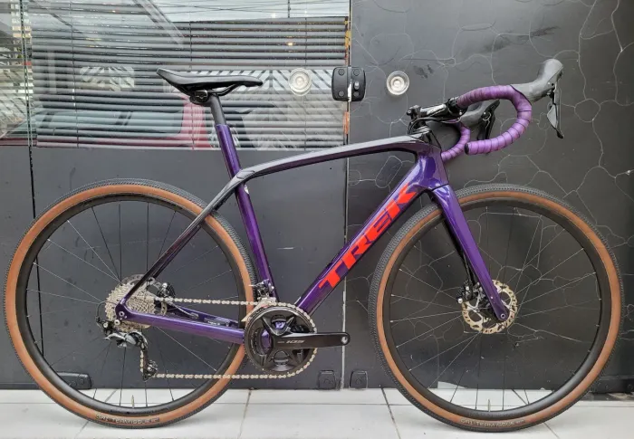 Bicicleta Trek Domane SL Carbon ( Endurance ou Gravel )