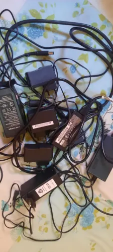 Vendo fonte para notebook / computador