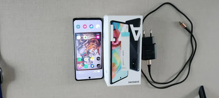 Samsung A71