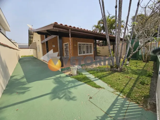 Casa com 3 dormitórios para alugar, 179 m² por R$ 4.300,00/mês - Indaiá - Caraguatatuba/SP