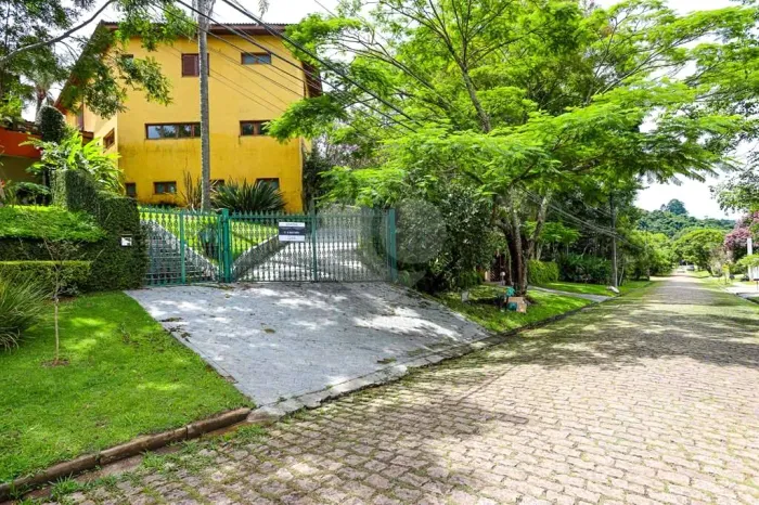 Condomínio com 4 quartos à venda em Granja viana ii - SP