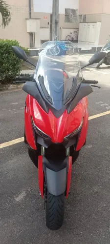 Moto Yamaha X Marx 250