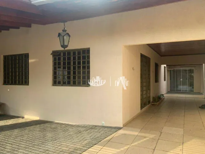 Casa com 4 quartos à venda, 128 m² por R$ 420.000 - Conjunto Semiramis Barros Braga - Lond